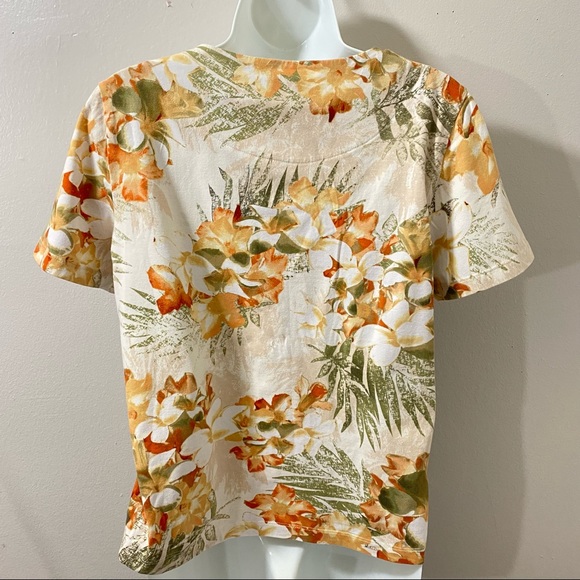 Alfred Dunner Floral Embellished Short Sleeve top - Picture 8 of 10